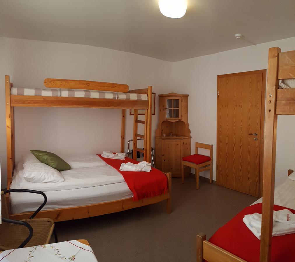 Guesthouse Leirubakki Asolfsstathir 外观 照片